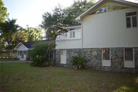 House in Odessa, Florida 4 bedrooms, 403.38 sq.m. № 2206063 - photo 5