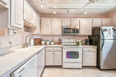 Condominio en venta en Bradenton, Florida, 2 dormitorios, 101.08 m2 № 1875976 - foto 18