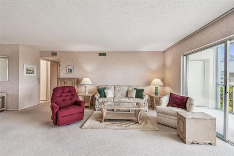 Condo in Bradenton, Florida, 2 bedrooms  № 1875976 - photo 27