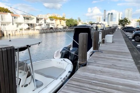 Copropriété à vendre à North Miami Beach, Floride: 3 chambres, 186.55 m2 № 2027184 - photo 20