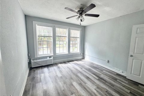 Apartamento en alquiler en Orlando, Florida, 2 dormitorios, 58.53 m2 № 2110787 - foto 10