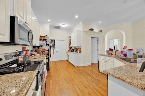 House in Lakeland, Florida 4 bedrooms, 287.35 sq.m. № 1829201 - photo 7