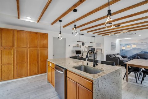 Купить виллу или дом в Орландо, Флорида 4 комнаты, 176.98м2, № 2095305 - фото 8
