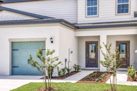 Adosado en venta en Dundee, Florida, 2 dormitorios, 146.23 m2 № 1899285 - foto 1