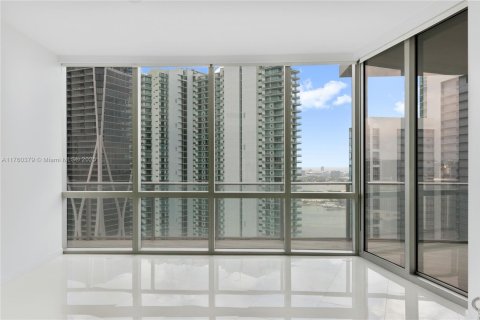Condo in Miami, Florida, 2 bedrooms  № 1707569 - photo 7