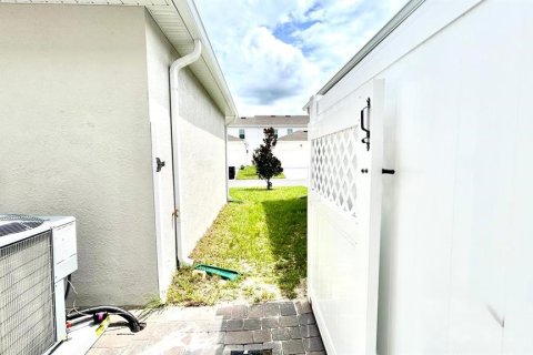 Adosado en alquiler en Apopka, Florida, 4 dormitorios, 185.8 m2 № 1911159 - foto 19