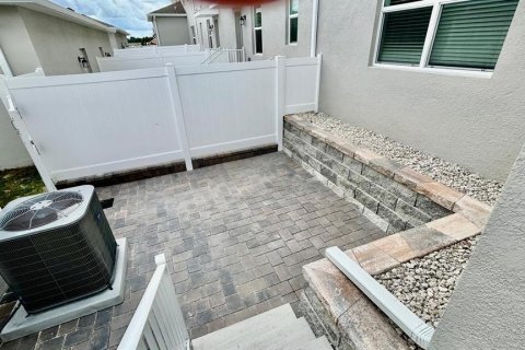 Adosado en alquiler en Apopka, Florida, 4 dormitorios, 185.8 m2 № 1911159 - foto 16