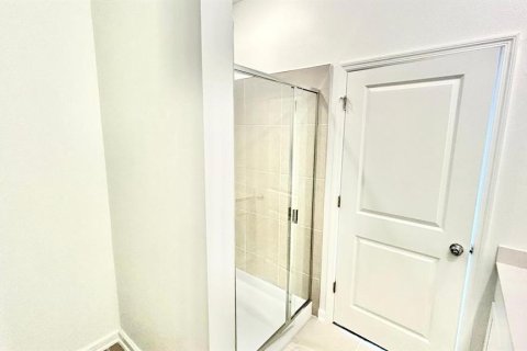 Adosado en alquiler en Apopka, Florida, 4 dormitorios, 185.8 m2 № 1911159 - foto 6