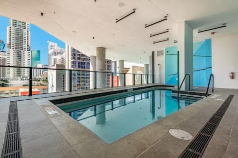 Condo in Miami, Florida, 3 bedrooms № 2432957 - photo 24