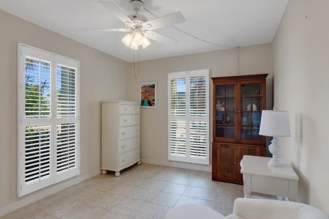 Condo in Vero Beach, Florida, 2 bedrooms  № 2088126 - photo 25