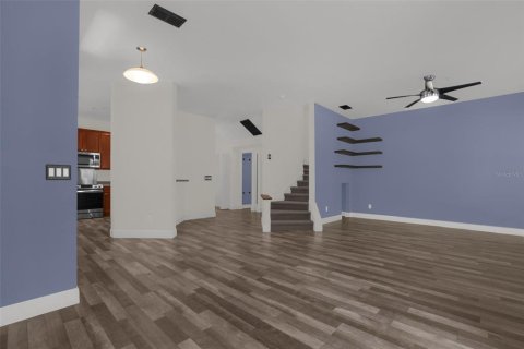 Townhouse in Apopka, Florida 3 bedrooms, 148.18 sq.m. № 2273019 - photo 6