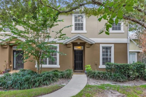 Townhouse in Apopka, Florida 3 bedrooms, 148.18 sq.m. № 2273019 - photo 2