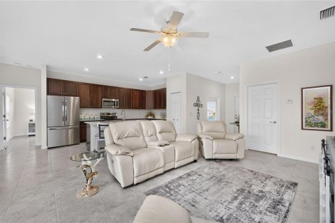 Villa ou maison à vendre à Rotonda, Floride: 4 chambres, 167.78 m2 № 2266903 - photo 15