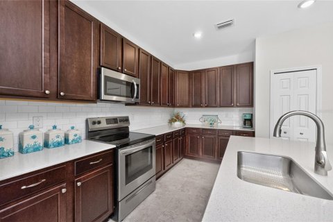 Villa ou maison à vendre à Rotonda, Floride: 4 chambres, 167.78 m2 № 2266903 - photo 17