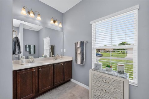 Villa ou maison à vendre à Rotonda, Floride: 4 chambres, 167.78 m2 № 2266903 - photo 25