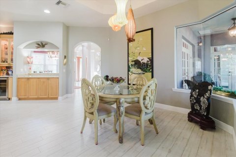 Casa en venta en Tampa, Florida, 4 dormitorios, 309.27 m2 № 2195913 - foto 18