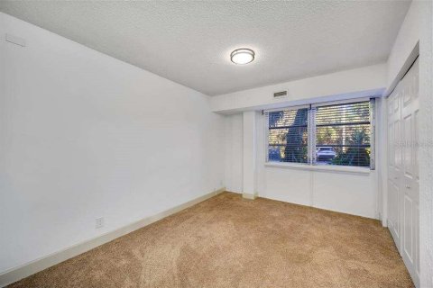 Copropriété à vendre à Saint Petersburg, Floride: 2 chambres, 82.4 m2 № 2203004 - photo 13