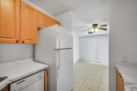 Copropriété à vendre à Saint Petersburg, Floride: 2 chambres, 82.4 m2 № 2203004 - photo 7