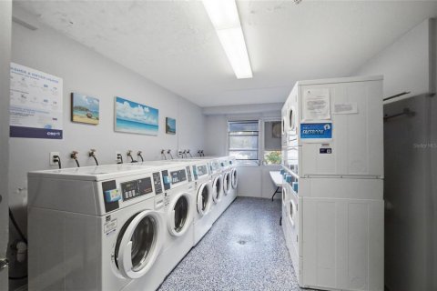 Copropriété à vendre à Saint Petersburg, Floride: 2 chambres, 82.4 m2 № 2203004 - photo 23
