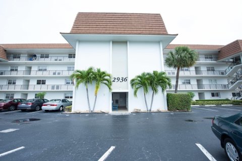 Condominio en alquiler en Riviera Beach, Florida, 1 dormitorio, 64.75 m2 № 1168533 - foto 1