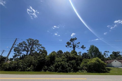 Terreno en venta en North Port, Florida № 2236237 - foto 4