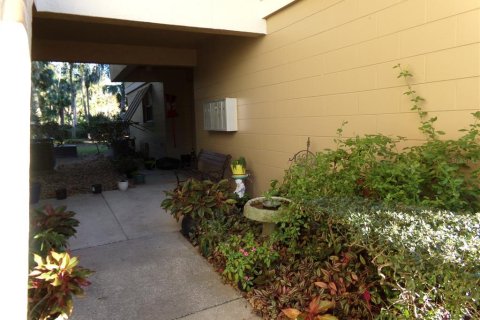 Copropriété à vendre à Deltona, Floride: 2 chambres, 83.33 m2 № 2152408 - photo 2