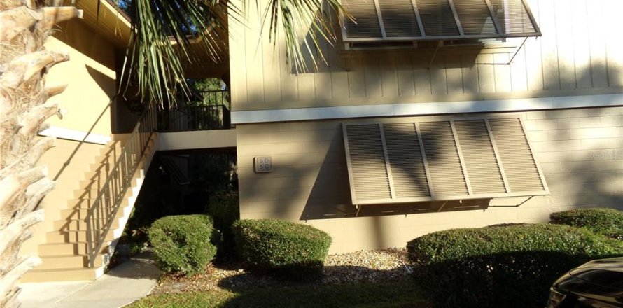 Condo à Deltona, Floride, 2 chambres  № 2152408