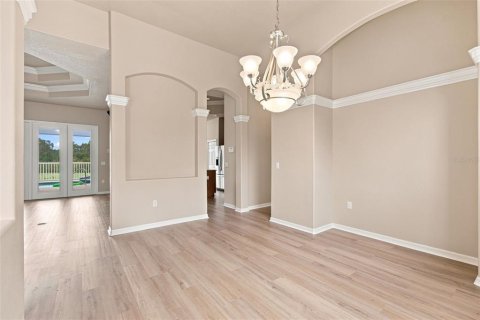 House in Brooksville, Florida 4 bedrooms, 252.04 sq.m. № 2322277 - photo 20
