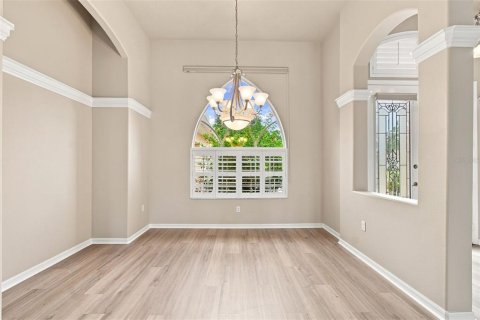 House in Brooksville, Florida 4 bedrooms, 252.04 sq.m. № 2322277 - photo 21