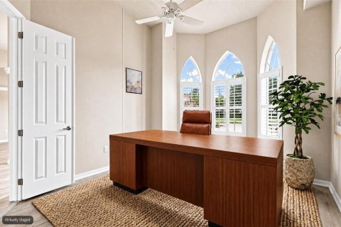 House in Brooksville, Florida 4 bedrooms, 252.04 sq.m. № 2322277 - photo 24