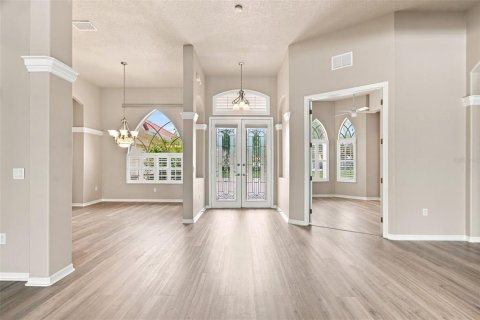 House in Brooksville, Florida 4 bedrooms, 252.04 sq.m. № 2322277 - photo 10