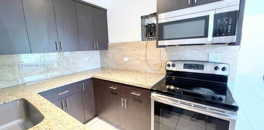 Appartement à Miami Beach, Floride 1 chambre, 60.39 m2 № 1943643