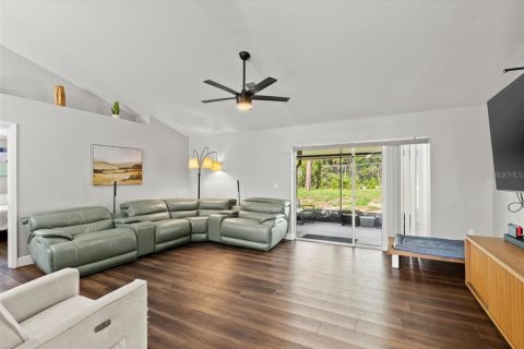 Casa en venta en Deltona, Florida, 3 dormitorios, 139.73 m2 № 1842171 - foto 6