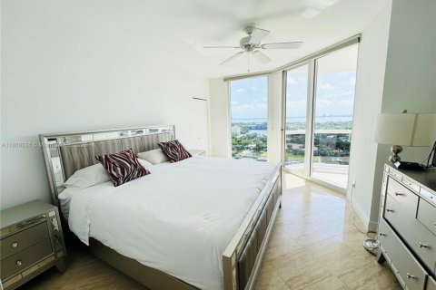 Condo in Miami Beach, Florida, 1 bedroom  № 1977423 - photo 4