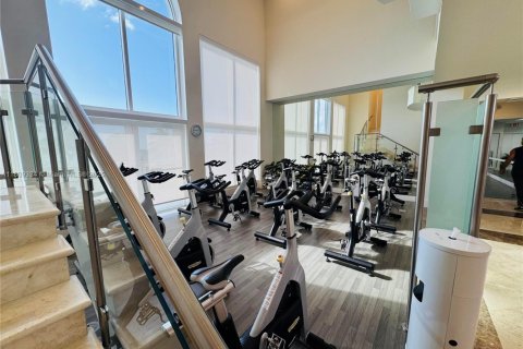 Condo in Miami Beach, Florida, 1 bedroom  № 1977423 - photo 22