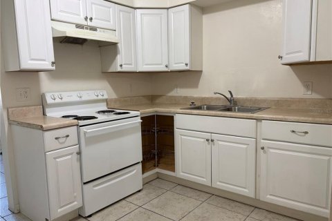 Casa en alquiler en Sarasota, Florida, 3 dormitorios, 92.9 m2 № 2096368 - foto 2