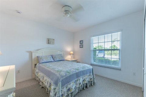Condo in Lake Suzy, Florida, 2 bedrooms  № 1675010 - photo 21