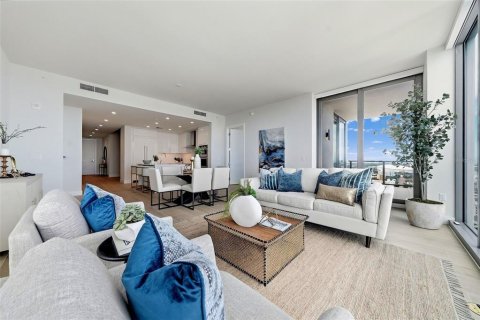 Copropriété à vendre à Saint Petersburg, Floride: 2 chambres, 189.15 m2 № 2399220 - photo 15