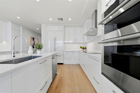 Copropriété à vendre à Saint Petersburg, Floride: 2 chambres, 189.15 m2 № 2399220 - photo 11