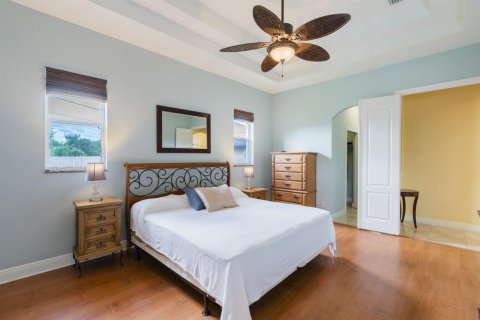 Casa en venta en Port St. Lucie, Florida, 4 dormitorios, 270.62 m2 № 2087490 - foto 27