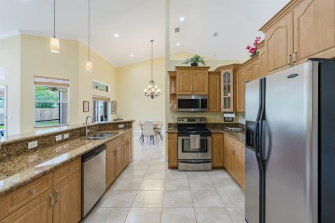 Casa en venta en Port St. Lucie, Florida, 4 dormitorios, 270.62 m2 № 2087490 - foto 20