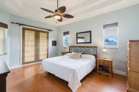 Casa en venta en Port St. Lucie, Florida, 4 dormitorios, 270.62 m2 № 2087490 - foto 25