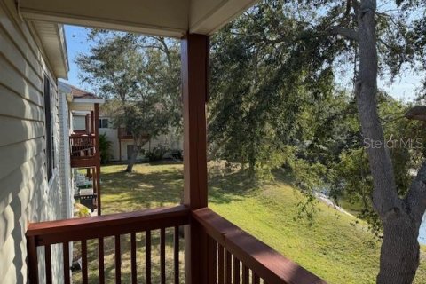 Condo in Port Richey, Florida, 2 bedrooms № 2156037 - photo 4