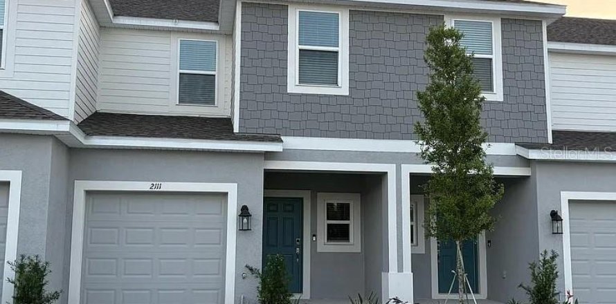 Townhouse in Wesley Chapel, Florida 3 bedrooms, 127.55 sq.m. № 1869455