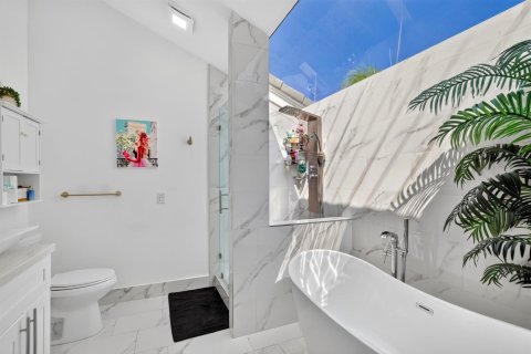 Casa en venta en Palm Beach Gardens, Florida, 5 dormitorios, 262.82 m2 № 2382807 - foto 28