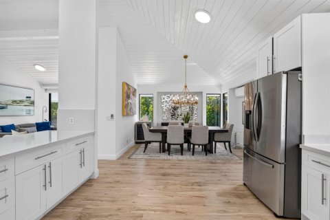 Casa en venta en Palm Beach Gardens, Florida, 5 dormitorios, 262.82 m2 № 2382807 - foto 20