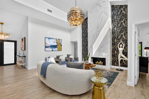 Casa en venta en Palm Beach Gardens, Florida, 5 dormitorios, 262.82 m2 № 2382807 - foto 8