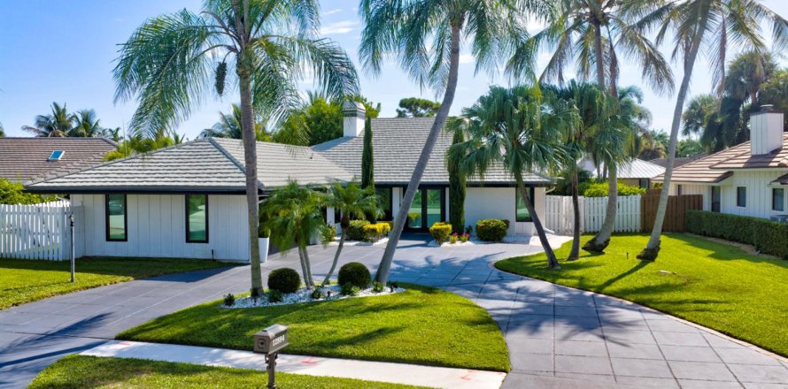 Casa en Palm Beach Gardens, Florida 5 dormitorios, 262.82 m2 № 2382807