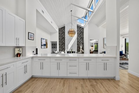 Casa en venta en Palm Beach Gardens, Florida, 5 dormitorios, 262.82 m2 № 2382807 - foto 19