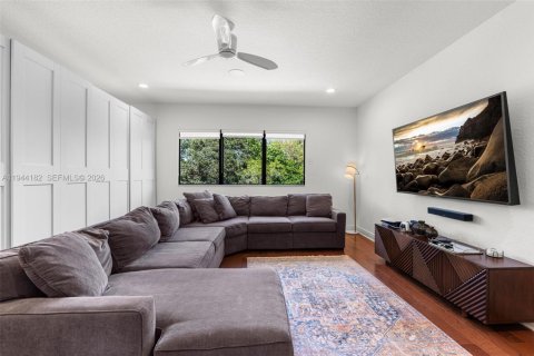 House in Parkland, Florida 5 bedrooms, 313.27 sq.m. № 2000903 - photo 27